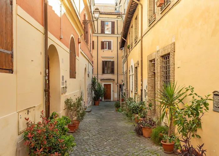 Apartamento Entire Building With 4 Near The Colosseum