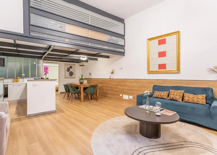 Apartamento Entire Building With 4 Near The Colosseum *